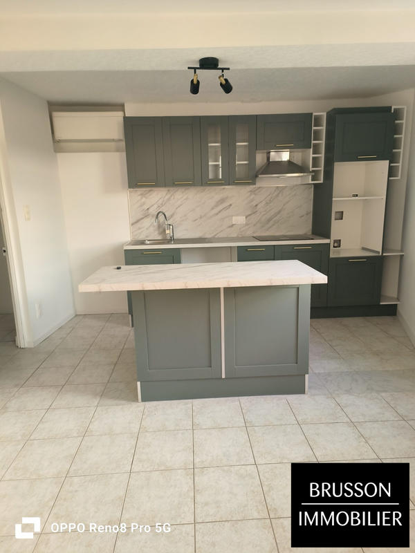 Appartement - 72 m² - 3 pièces