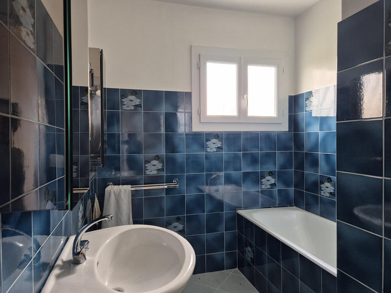 Maison - 93 m² - 5 pièces