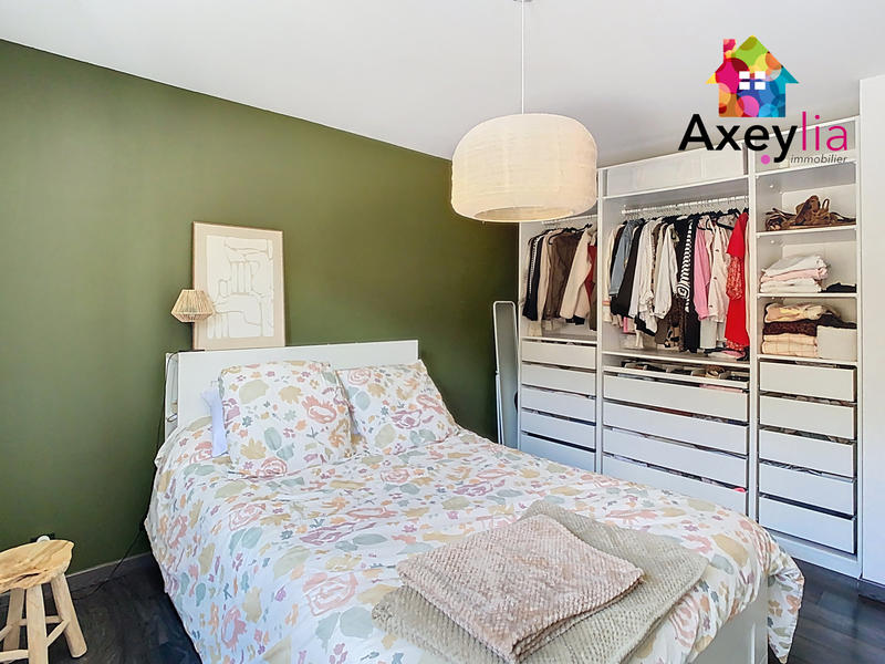 Maison - 111 m² - 6 pièces