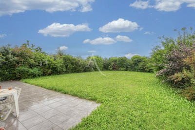 Maison - 96 m² - 6 pièces