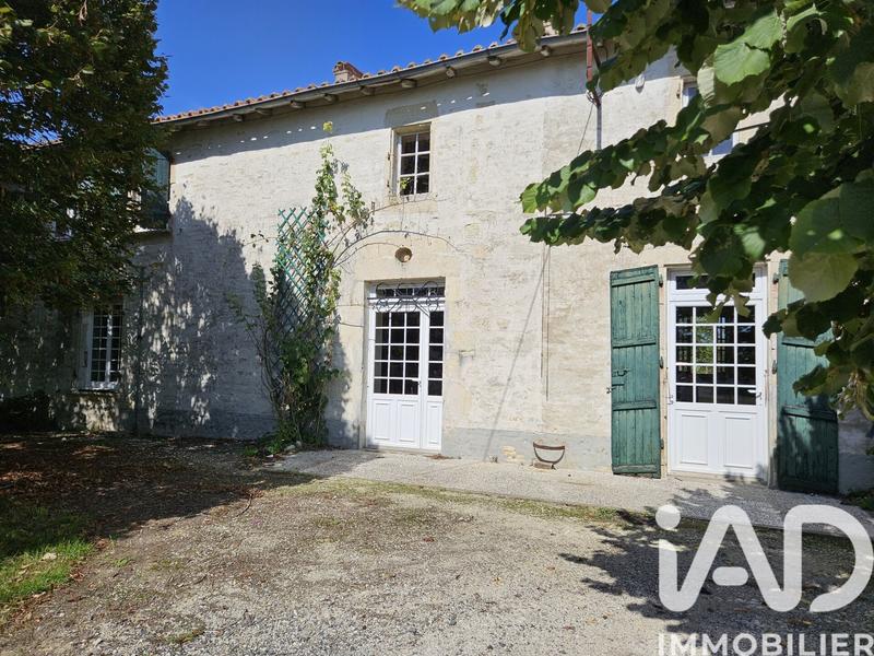 Maison - 301 m² - 8 pièces