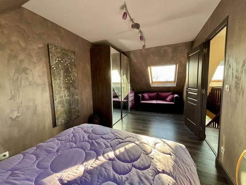 Maison traditionnelle - 129 m² - 7 pièces