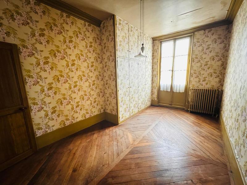 Maison - 191 m² - 10 pièces