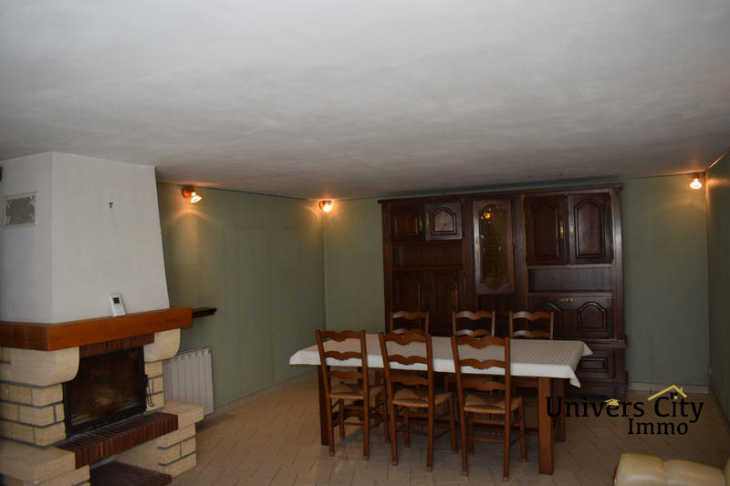 Maison - 115 m² - 6 pièces