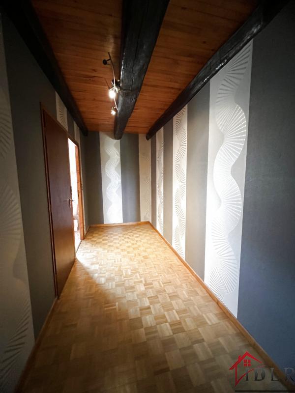 Propriété - 230 m² - 7 pièces