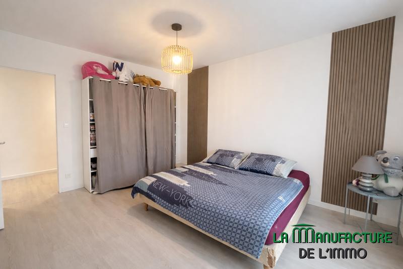 Appartement - 96 m² - 4 pièces