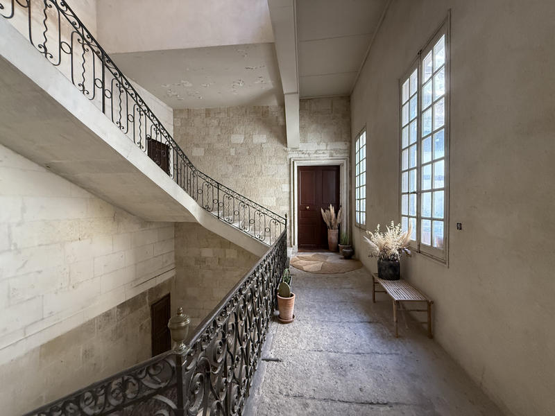 Appartement - 227 m² - 7 pièces