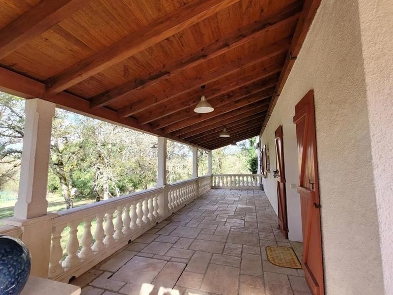 Maison traditionnelle - 136 m² - 5 pièces