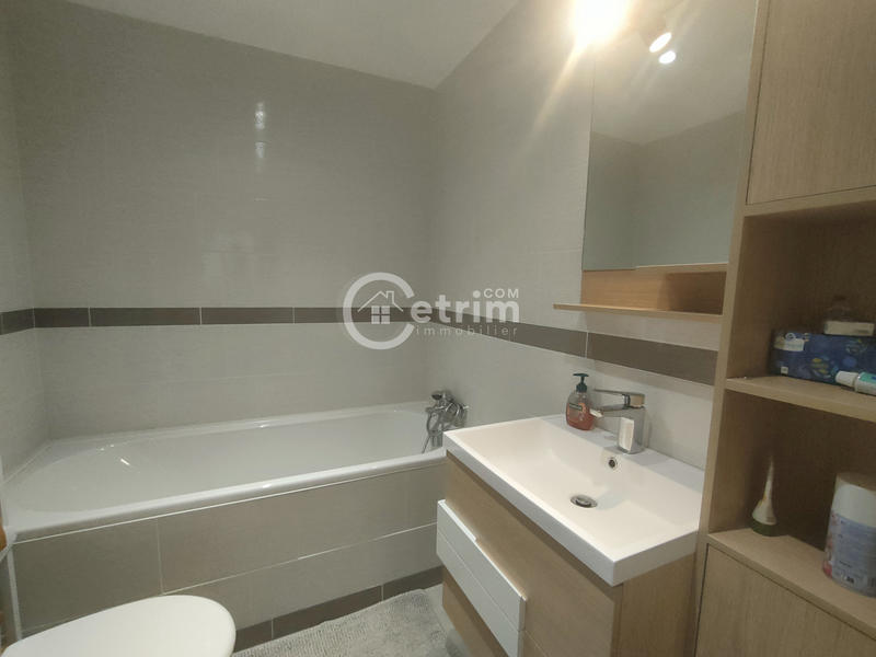 Maison - 87 m² - 3 pièces