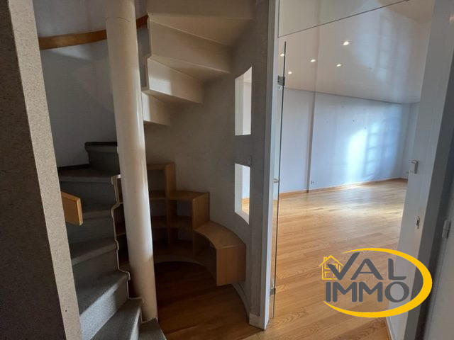 Appartement - 112 m² - 4 pièces