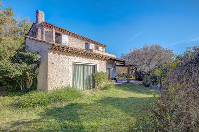 Villa - 155 m² - 6 pièces