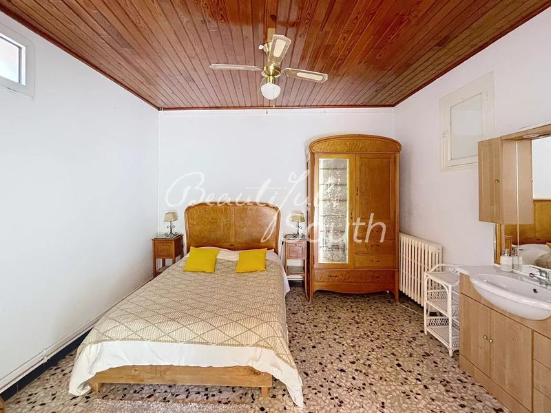 Maison - 200 m² - 9 pièces