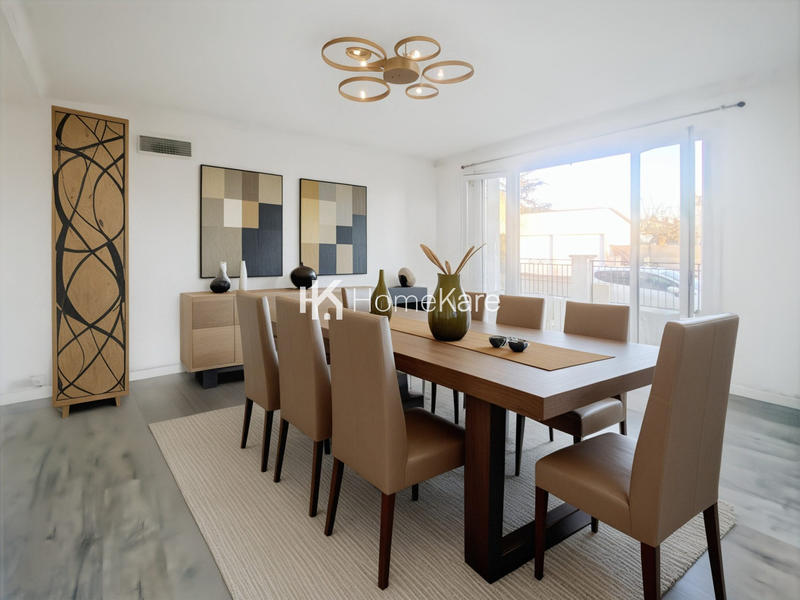 Maison - 95 m² - 6 pièces