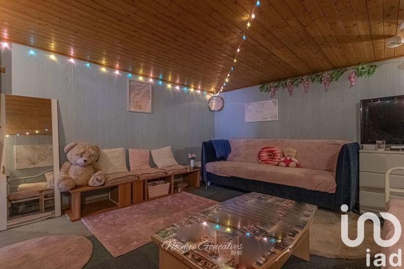 Maison - 90 m² - 6 pièces