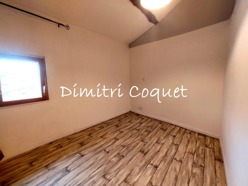 Maison - 95 m² - 6 pièces