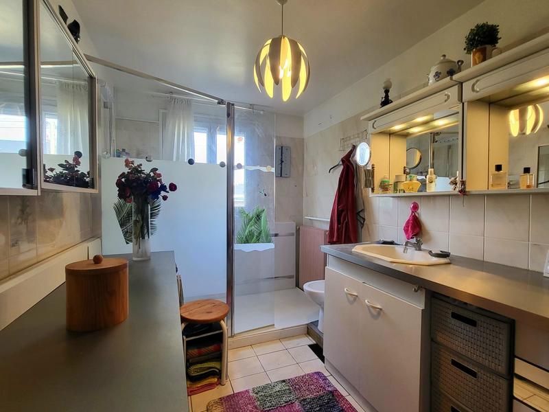 Maison - 97 m² - 5 pièces