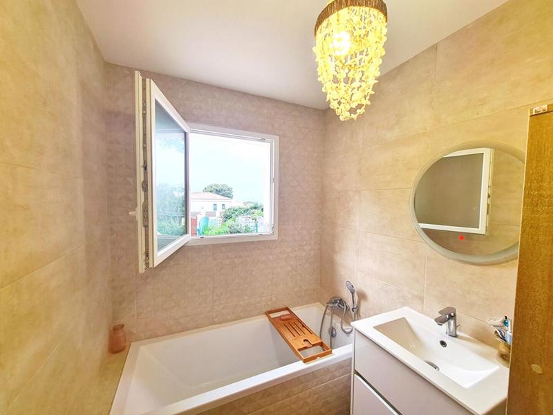 Villa - 106 m² - 4 pièces