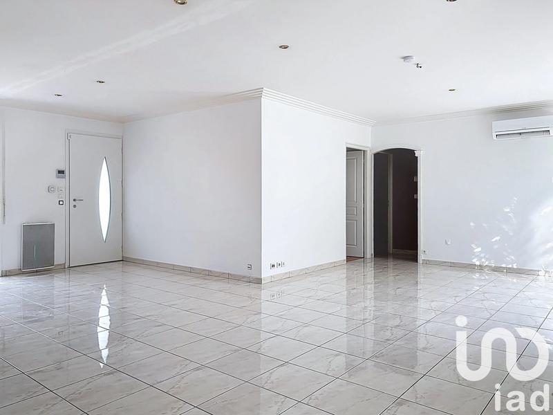 Maison - 121 m² - 5 pièces