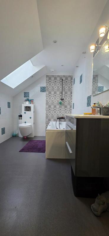 Maison - 190 m² - 6 pièces