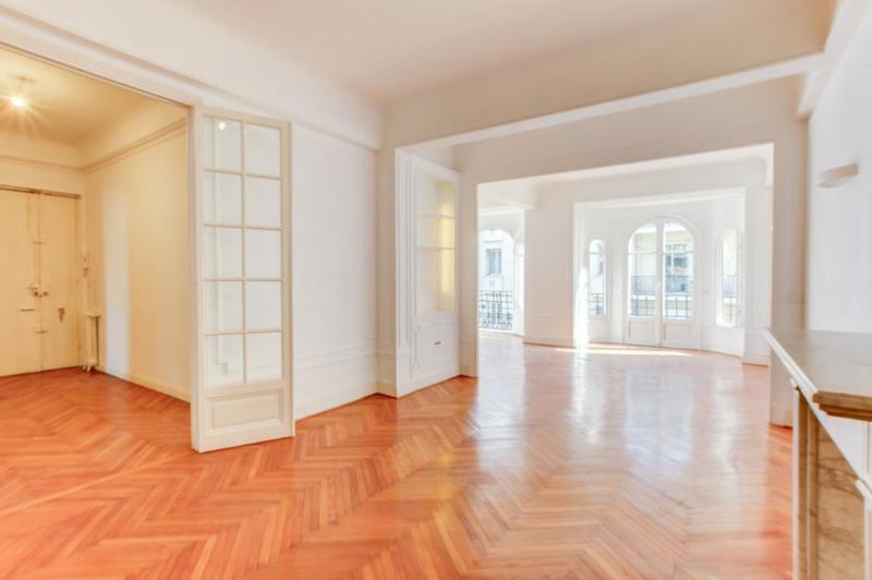 Appartement bourgeois - 115 m² - 4 pièces