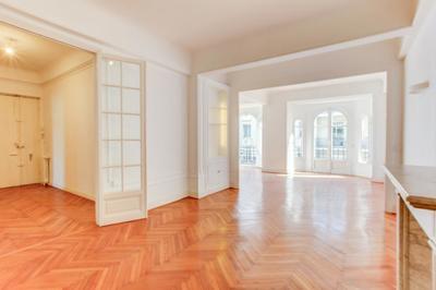 Appartement bourgeois - 115 m² - 4 pièces