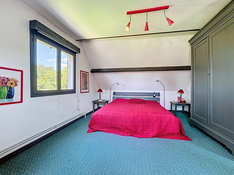 Maison traditionnelle - 150 m² - 6 pièces