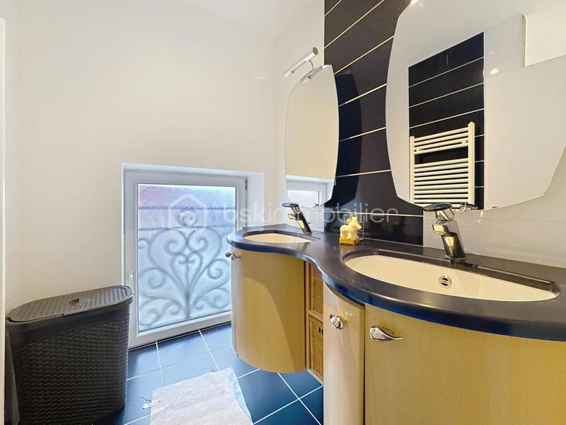 Maison en pierre - 150 m² - 6 pièces