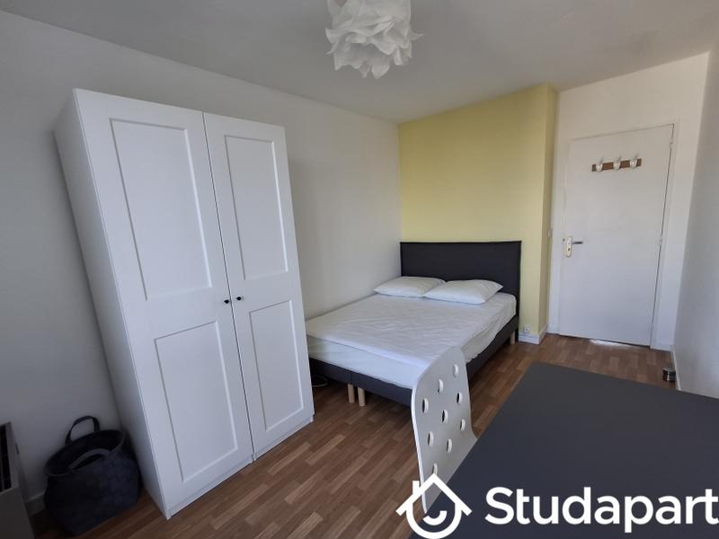 Chambre - 62 m² - 1 pièce