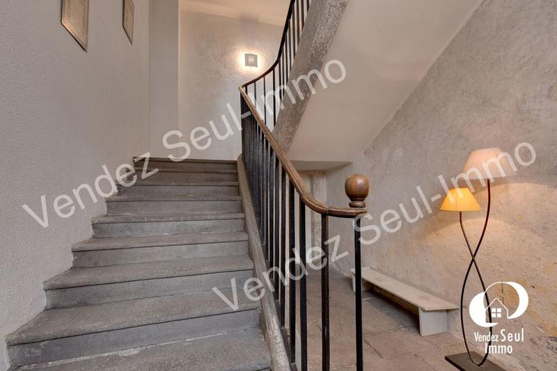 Maison de maîtres - 240 m² - 7 pièces