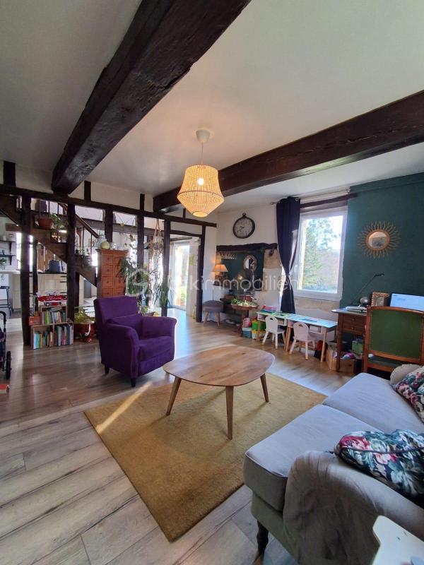 Maison ancienne - 222 m² - 7 pièces