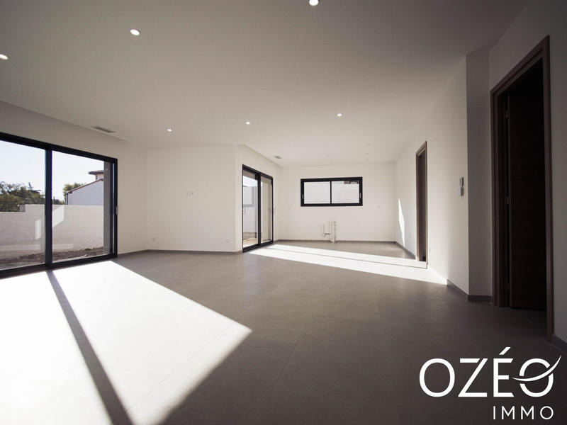 Maison contemporaine - 128 m² - 5 pièces