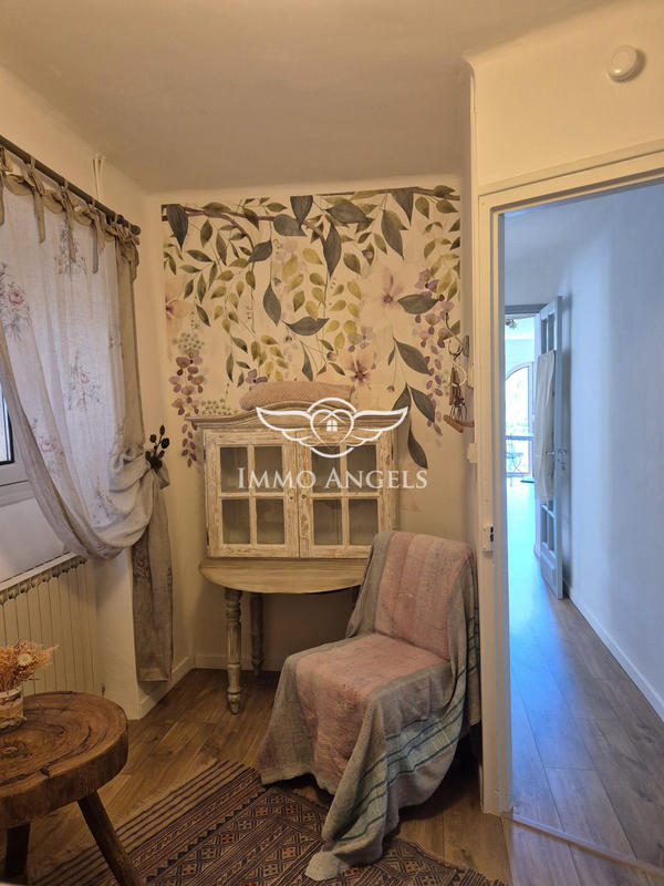 Maison - 145 m² - 9 pièces