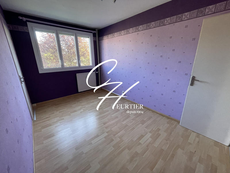 Appartement - 96 m² - 5 pièces