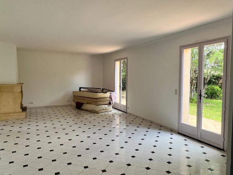 Maison - 91 m² - 4 pièces