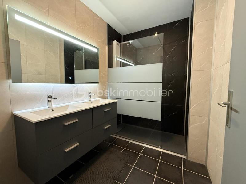 Appartement - 59 m² - 3 pièces