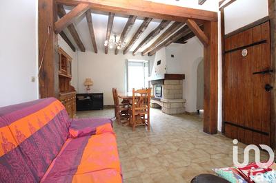 Maison - 180 m² - 10 pièces