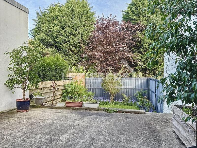 Maison - 120 m² - 5 pièces