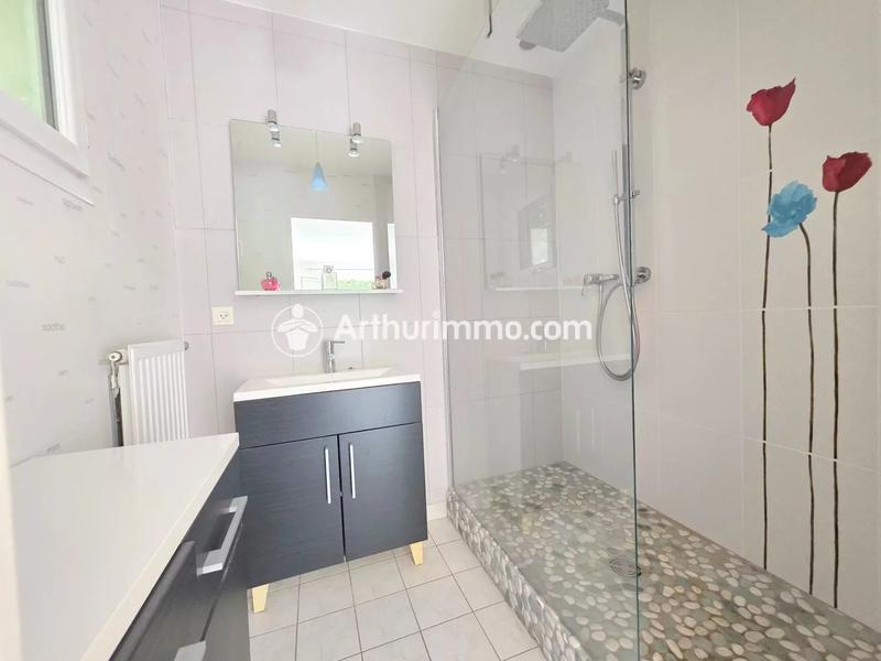 Maison - 105 m² - 4 pièces