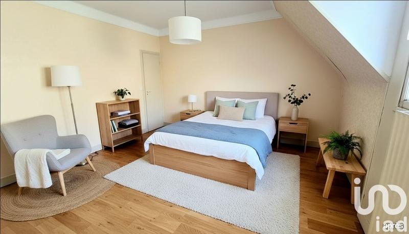 Maison de ville - 85 m² - 4 pièces