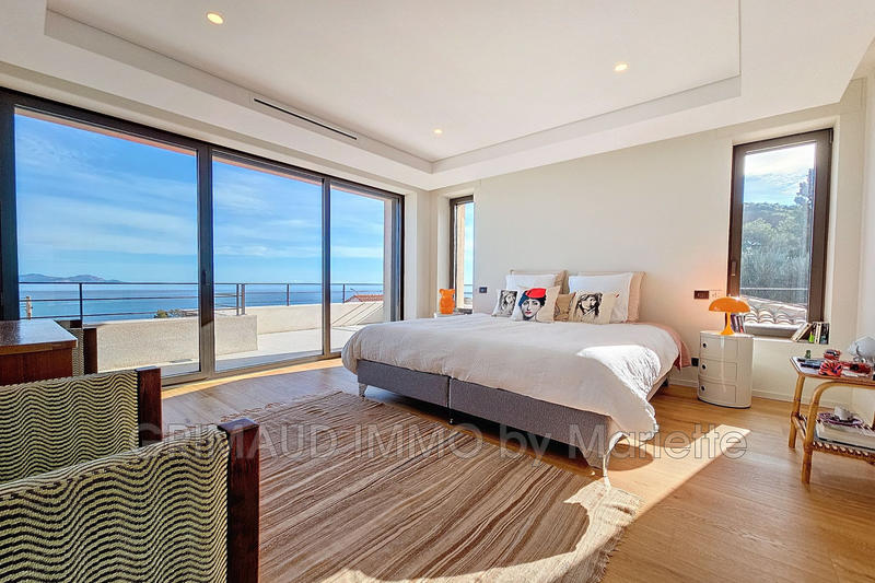 Villa - 280 m² - 7 pièces