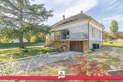 Maison - 98 m² - 6 pièces