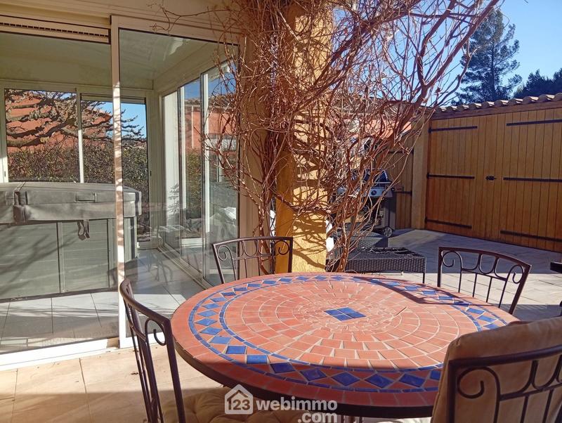 Villa - 125 m² - 6 pièces