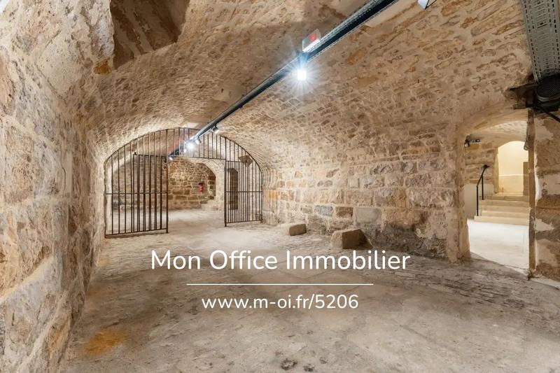 Bureau - 180 m² - 3 pièces