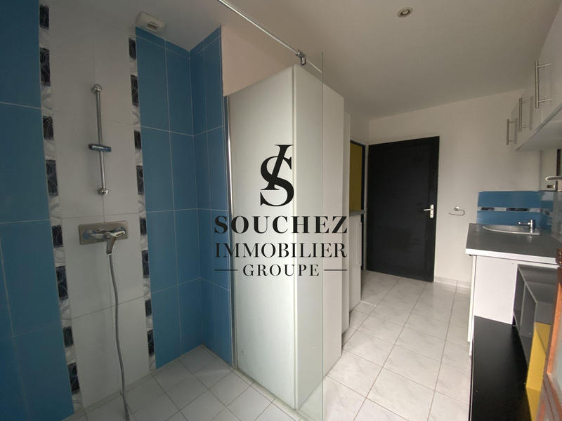 Maison - 122 m² - 6 pièces