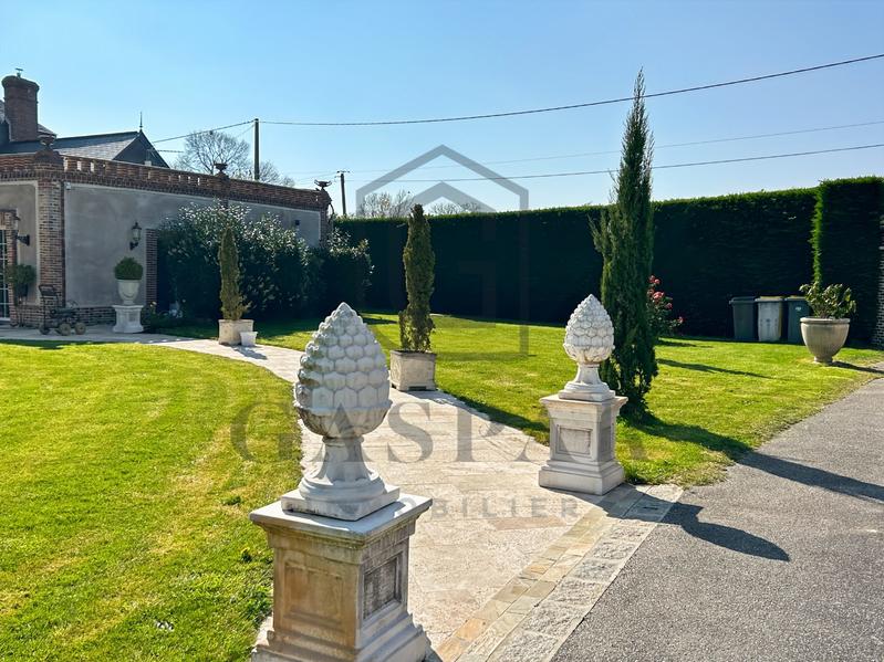 Château - 477 m² - 13 pièces