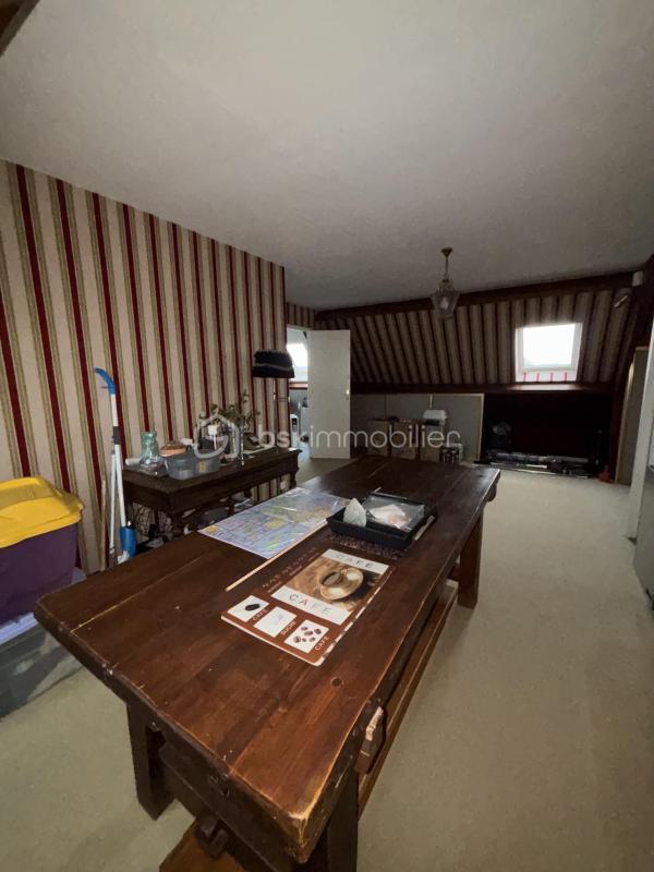 Maison ancienne - 148 m² - 3 pièces