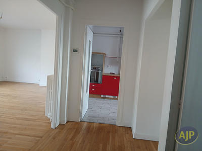 Appartement - 102 m² - 4 pièces