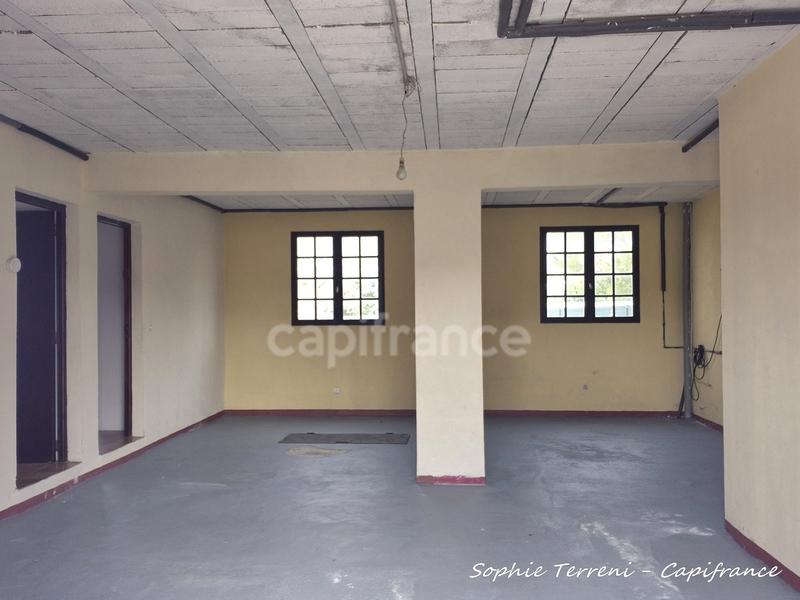 Maison - 157 m² - 8 pièces