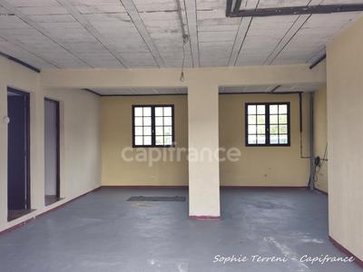 Maison - 157 m² - 8 pièces