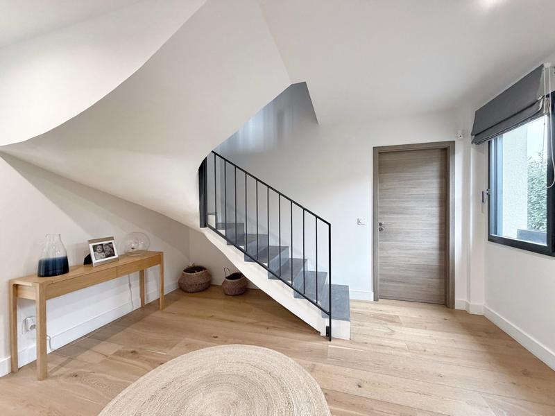 Maison - 162 m² - 5 pièces